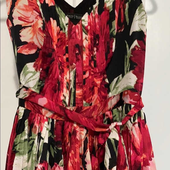 WHBM Dress - Picture 2 of 4